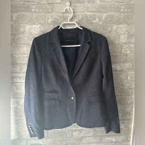 Banana Republic size 6 Blazer in blue just beautiful classic blazer well made